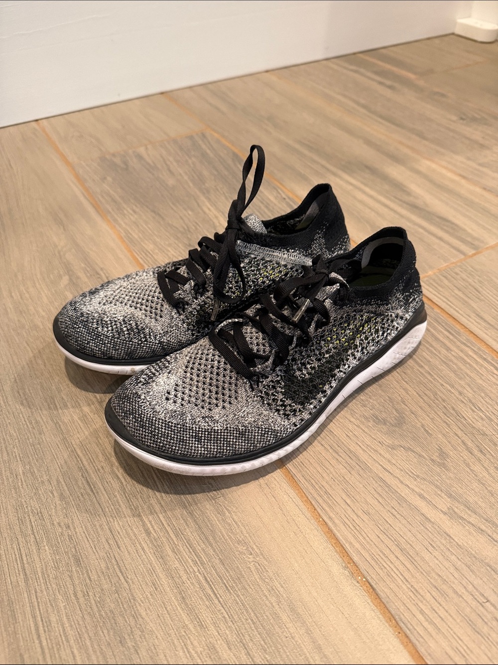 Nike Women’s Black & Gray Sneakers - size 8